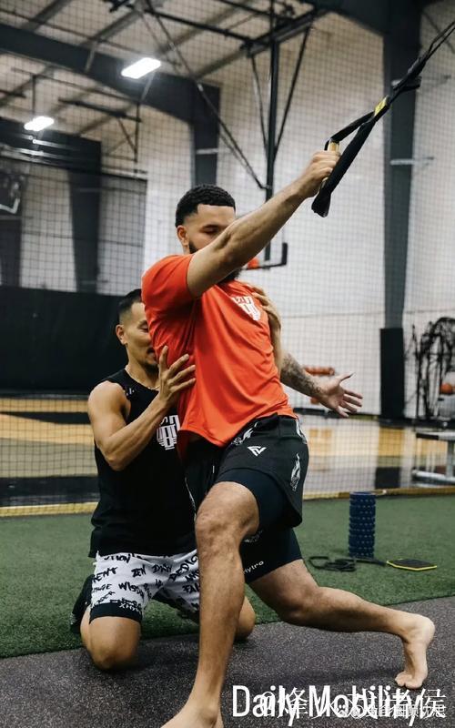 乌多基社媒无意泄密热刺新战术,手抛球成关键要素 乌多基社媒无意泄密热刺新战术,手抛球成关键要素